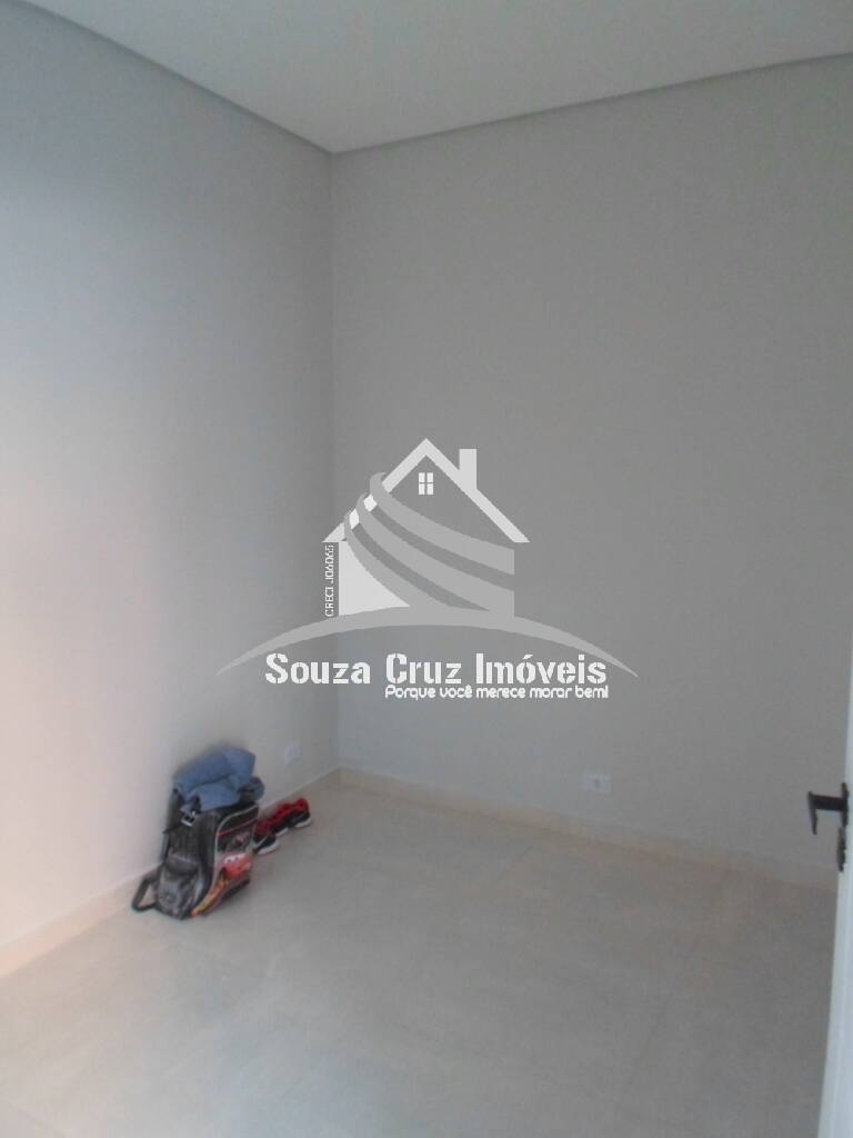 Casa à venda com 3 quartos, 70m² - Foto 13