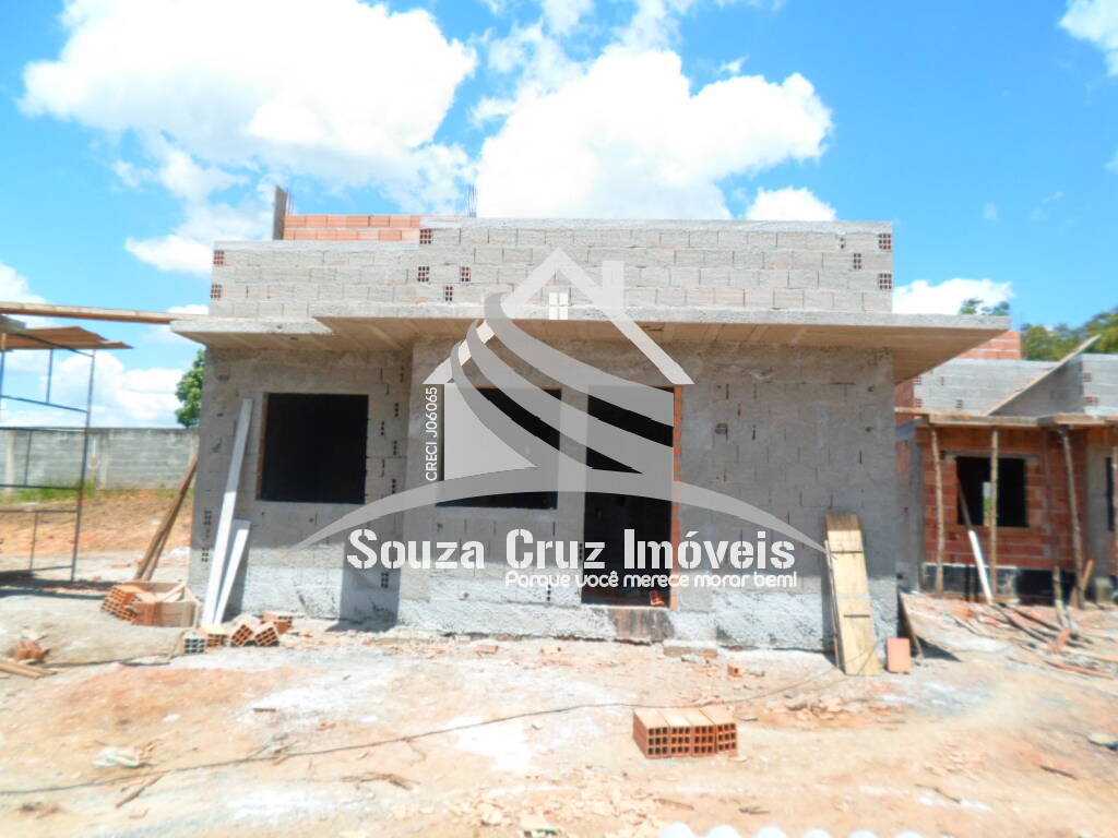 Casa à venda com 3 quartos, 58m² - Foto 2