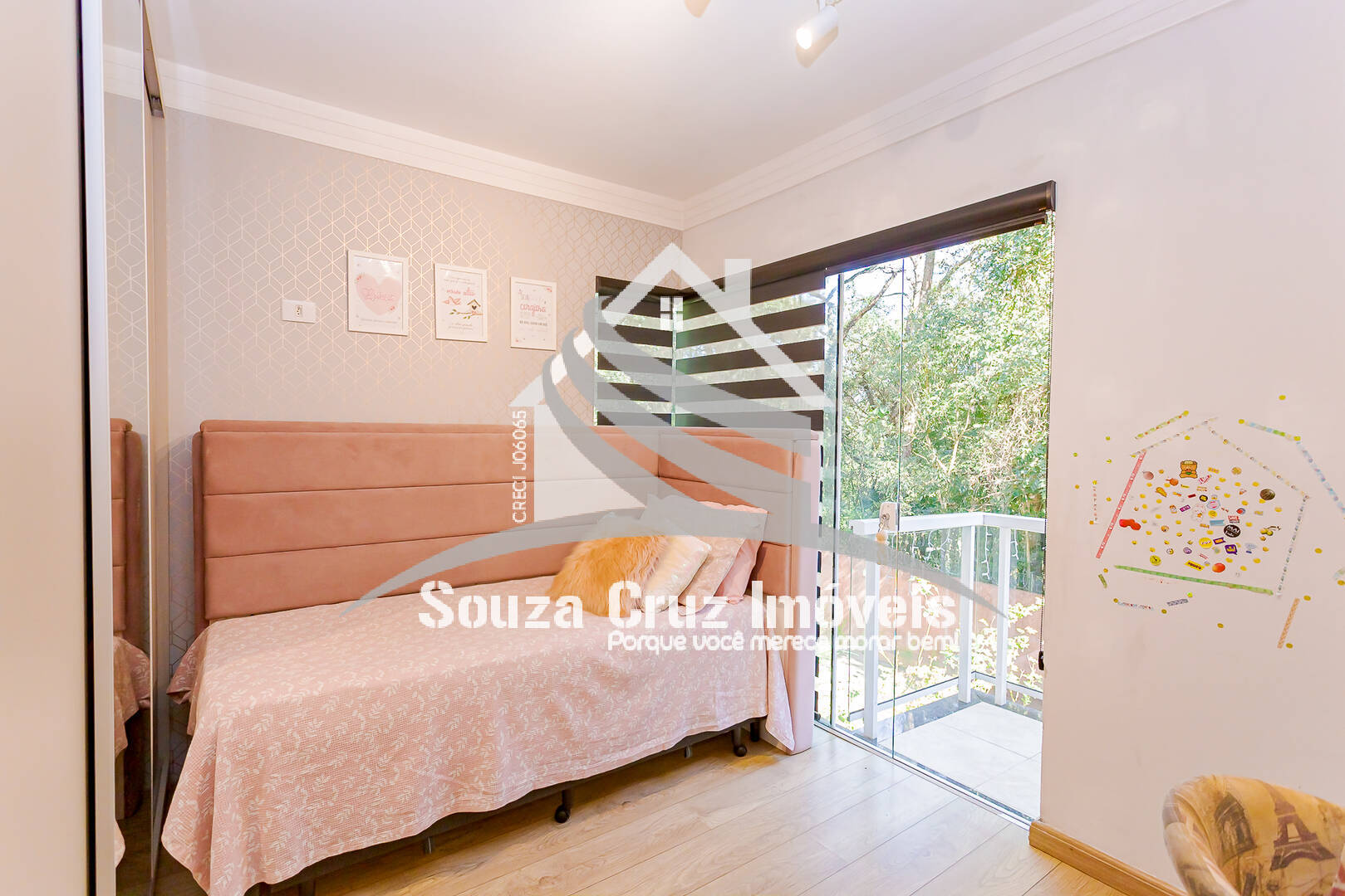 Casa de Condomínio à venda com 3 quartos, 224m² - Foto 25