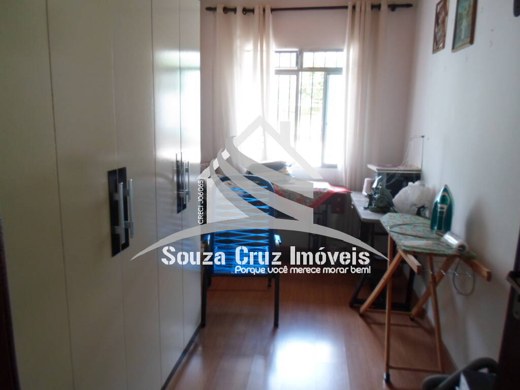 Casa à venda com 3 quartos, 90m² - Foto 14