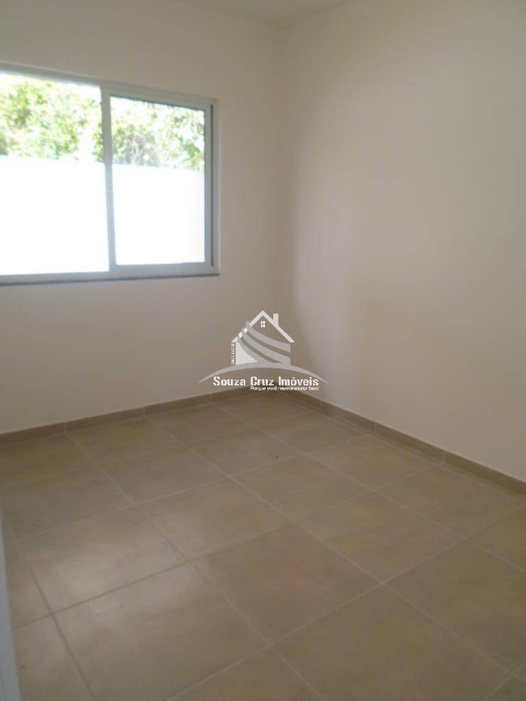 Casa à venda com 3 quartos, 48m² - Foto 22