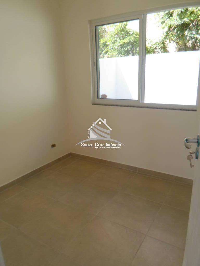 Casa à venda com 3 quartos, 48m² - Foto 20